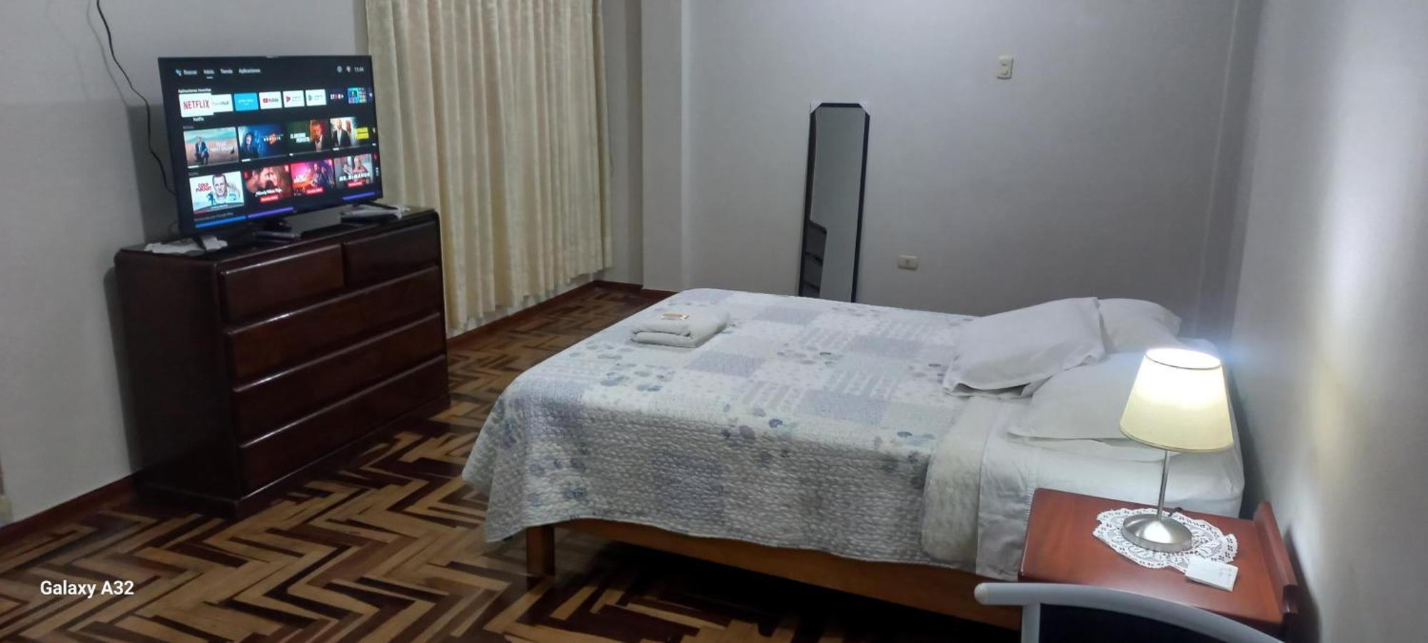 Lopez House Apartment Лима Екстериор снимка